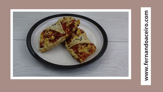 corte de pizza al pesto saludable